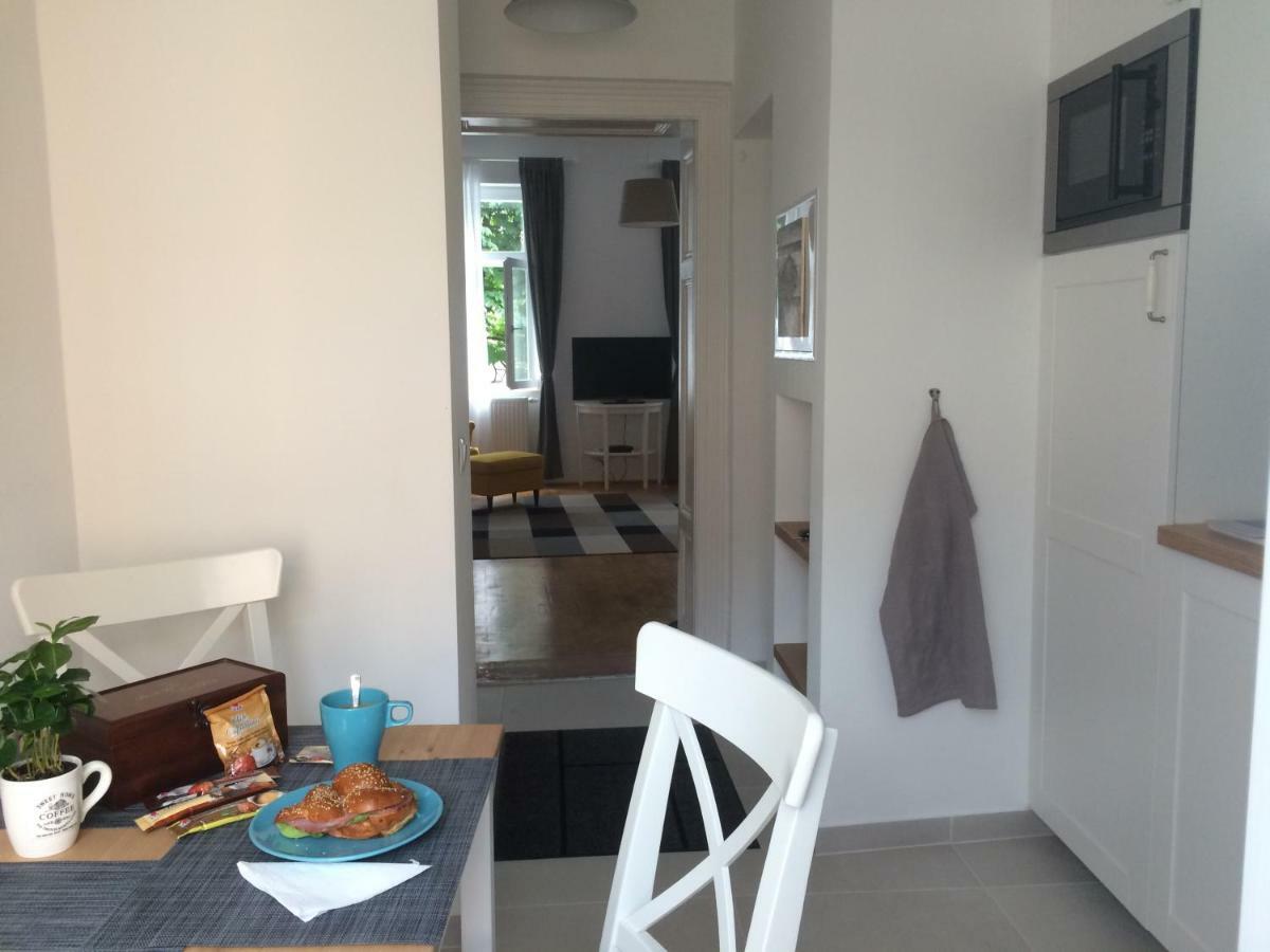 Enjoy Apartman Sopron Eksteriør bilde
